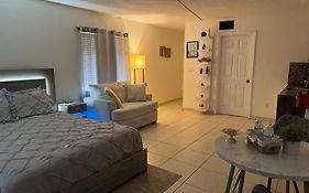 Nuevo Estudio A 5Minutos De Hialeah Park & Casino
